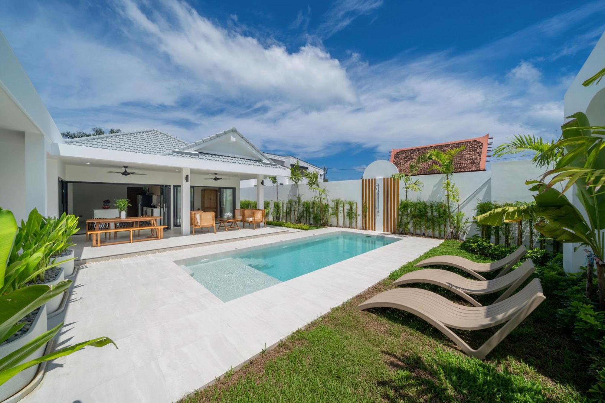 Brand New 4br Balinese Style Pool Kaia Just 5 Min Drive From Naiharn विला